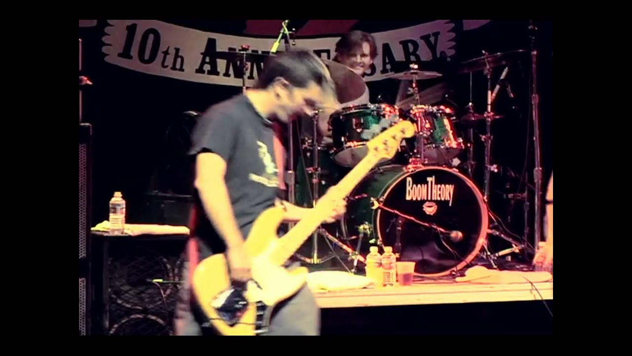 Dance Hall Crashers - "Lost Again" (Live - 2005) - Kung Fu Records