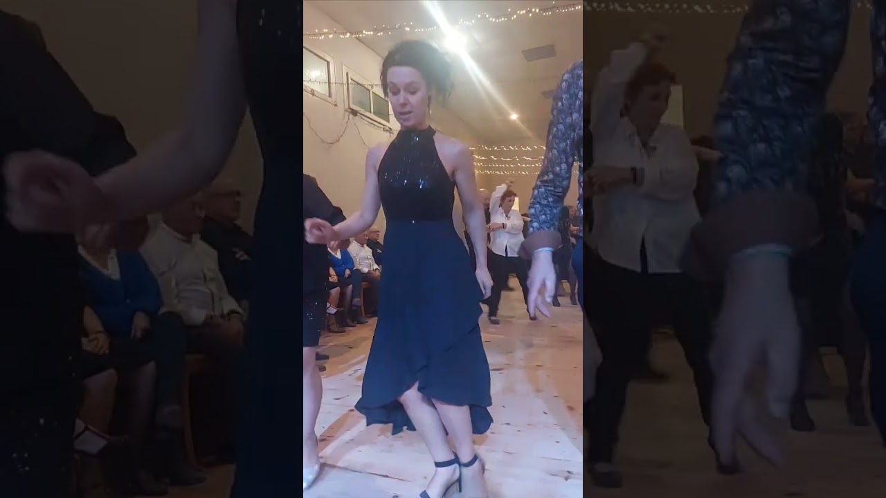 MEDLEY des danses au bal Musette du 1er de l'an à la Garde Cme d'Albaret Ste Orchestre Gilles Saby 