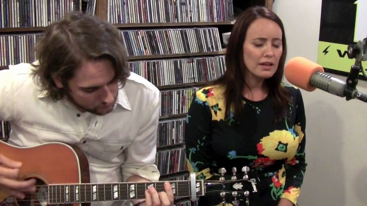 Courtney Jaye - One Way Conversation - Live at Lightning 100