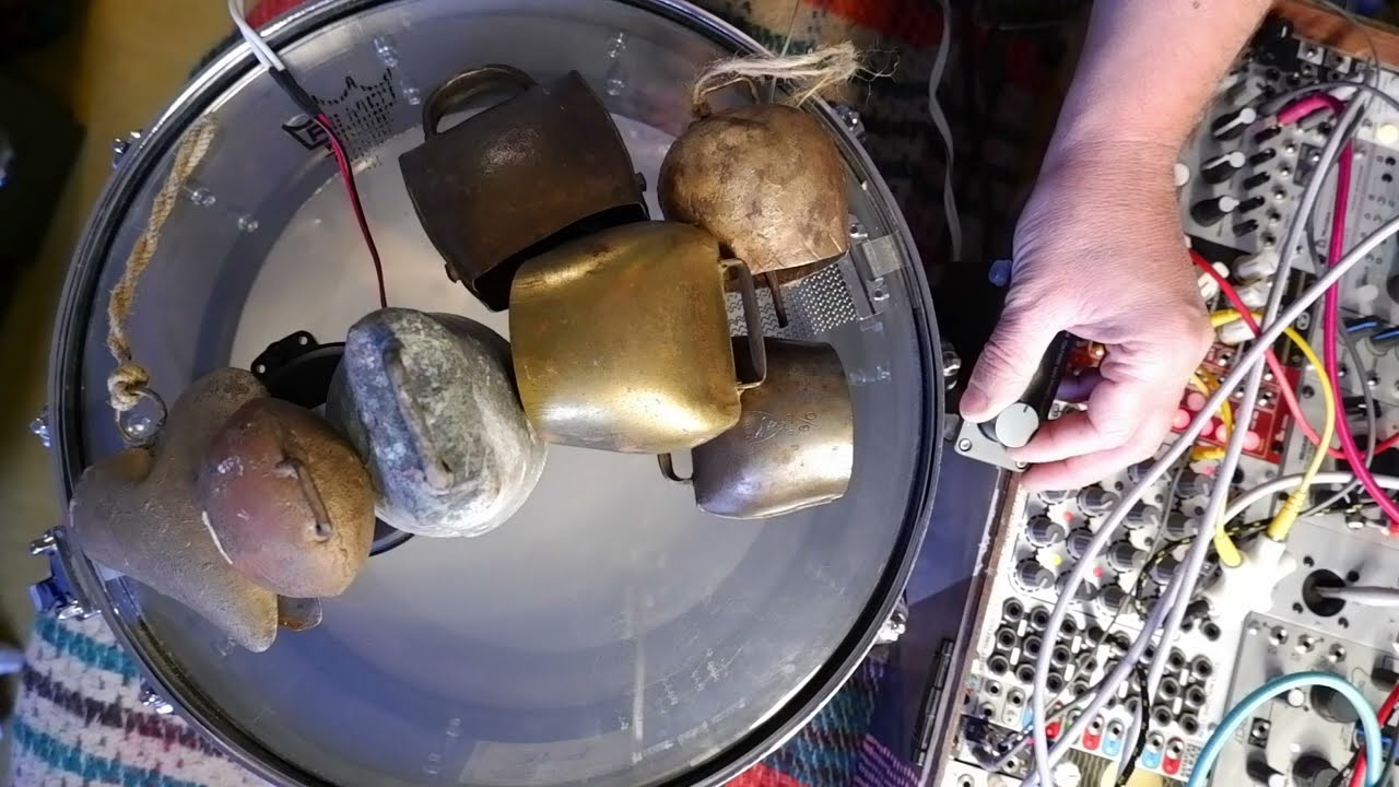 6 Improvisations with MIKROPHONIE v3 from Music Thing Modular