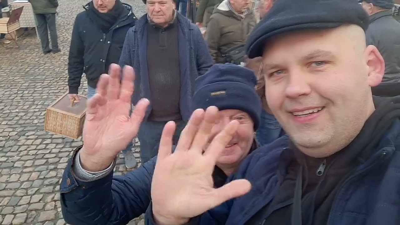Targ gołębi w Lier w Belgii. Pierwszy w tym roku.🔥😉🙂