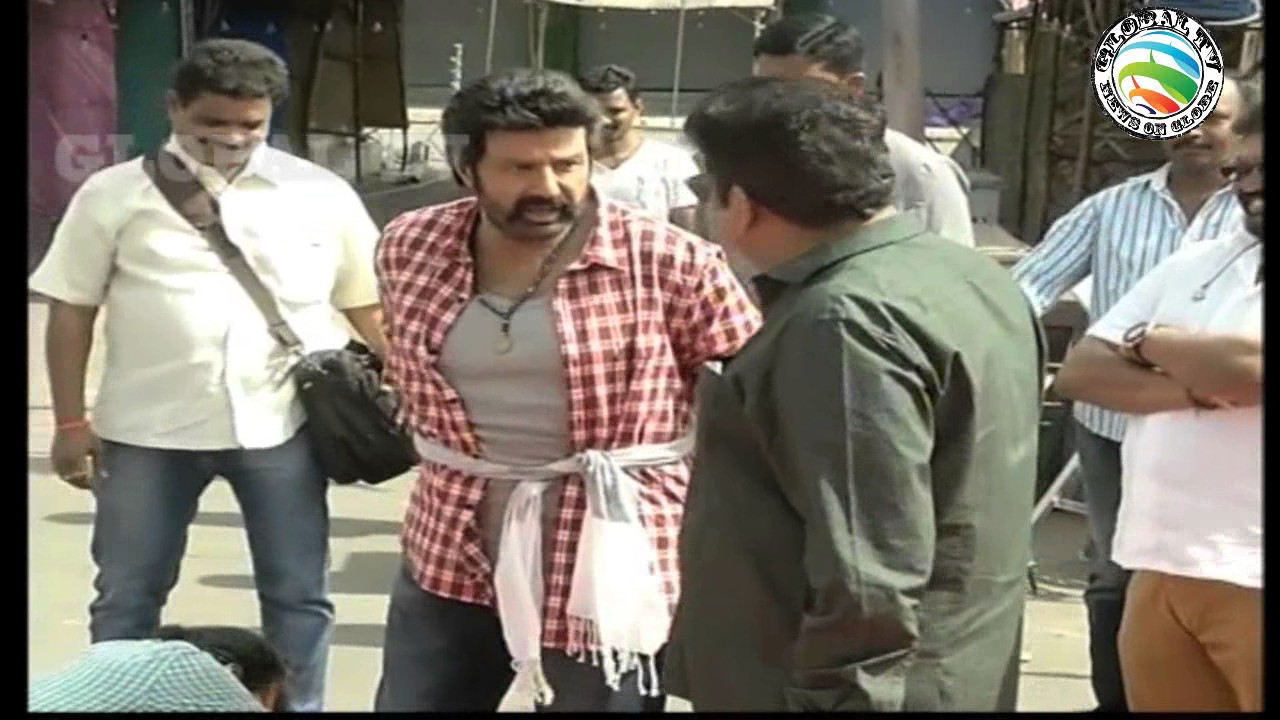 Balakrishna Beating His Assistant At Shooting Spot || Global TV