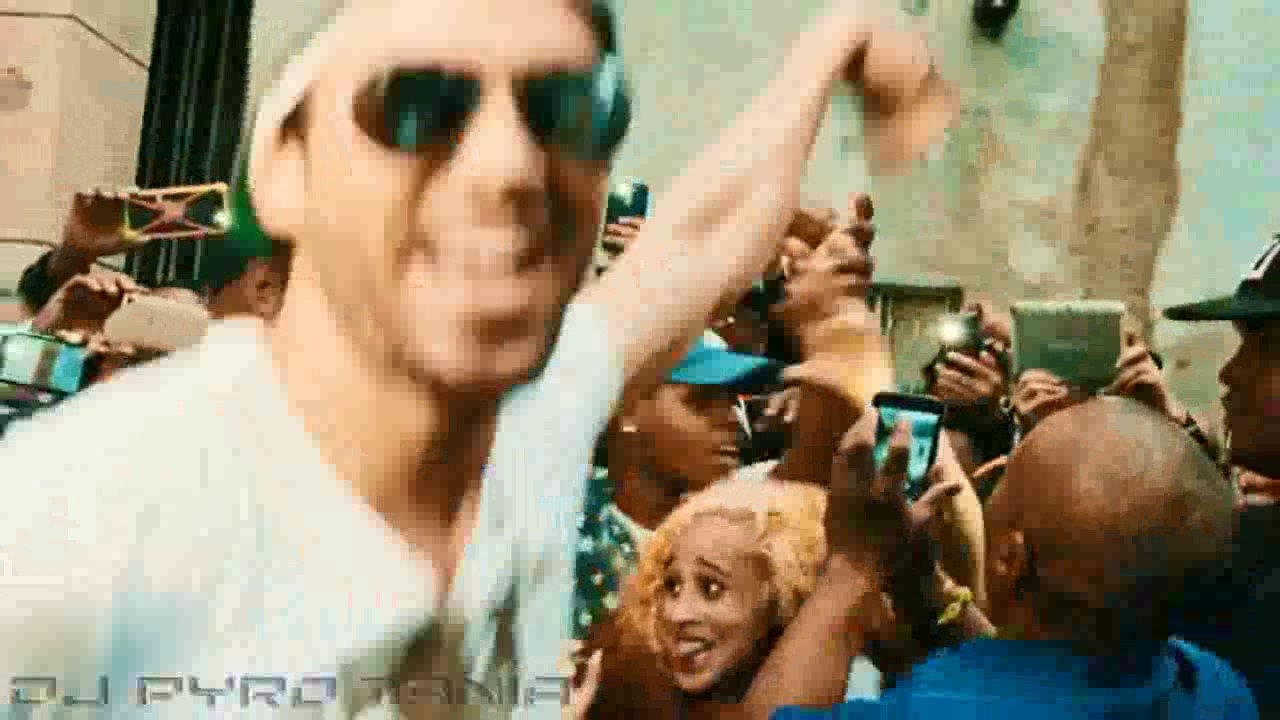 Enrique Iglesias, Carlos Vives y Shakira -  Subeme La Radio - La Bicicleta Mashup Remix