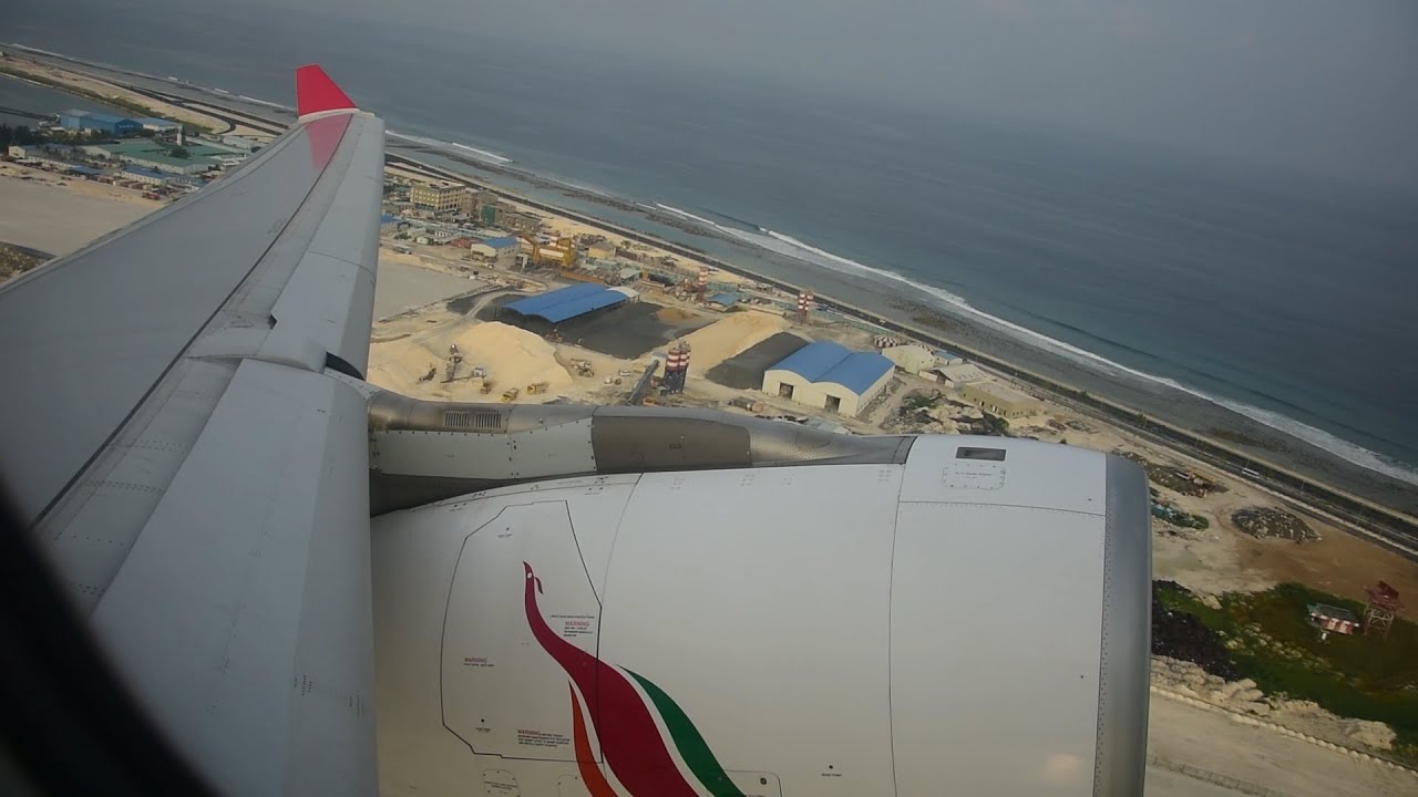 Sri Lankan Airlines A330 takeoff from Maldives (MLE)
