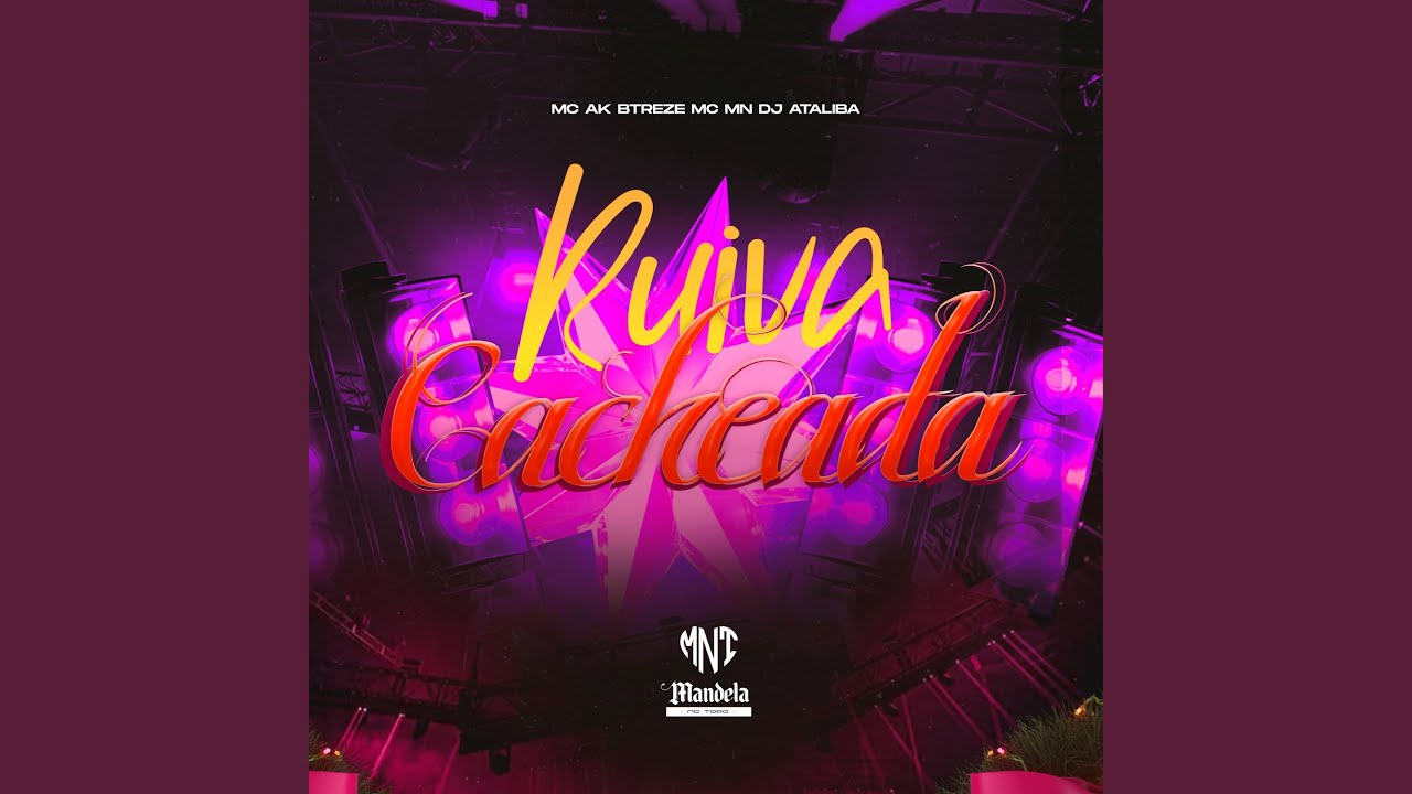 Ruiva Cacheada