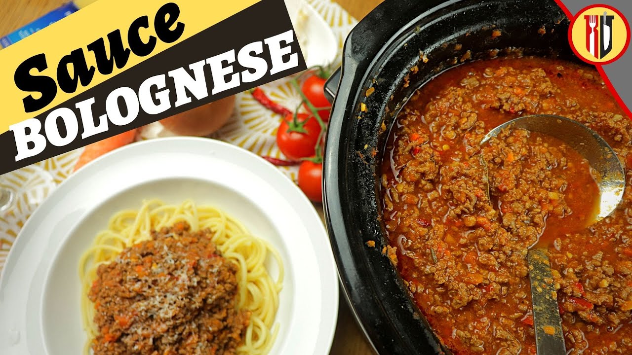 Easy Bolognese Sauce made in crock pot