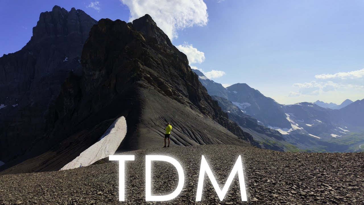 Hiking the Tour des Dents du Midi in Switzerland