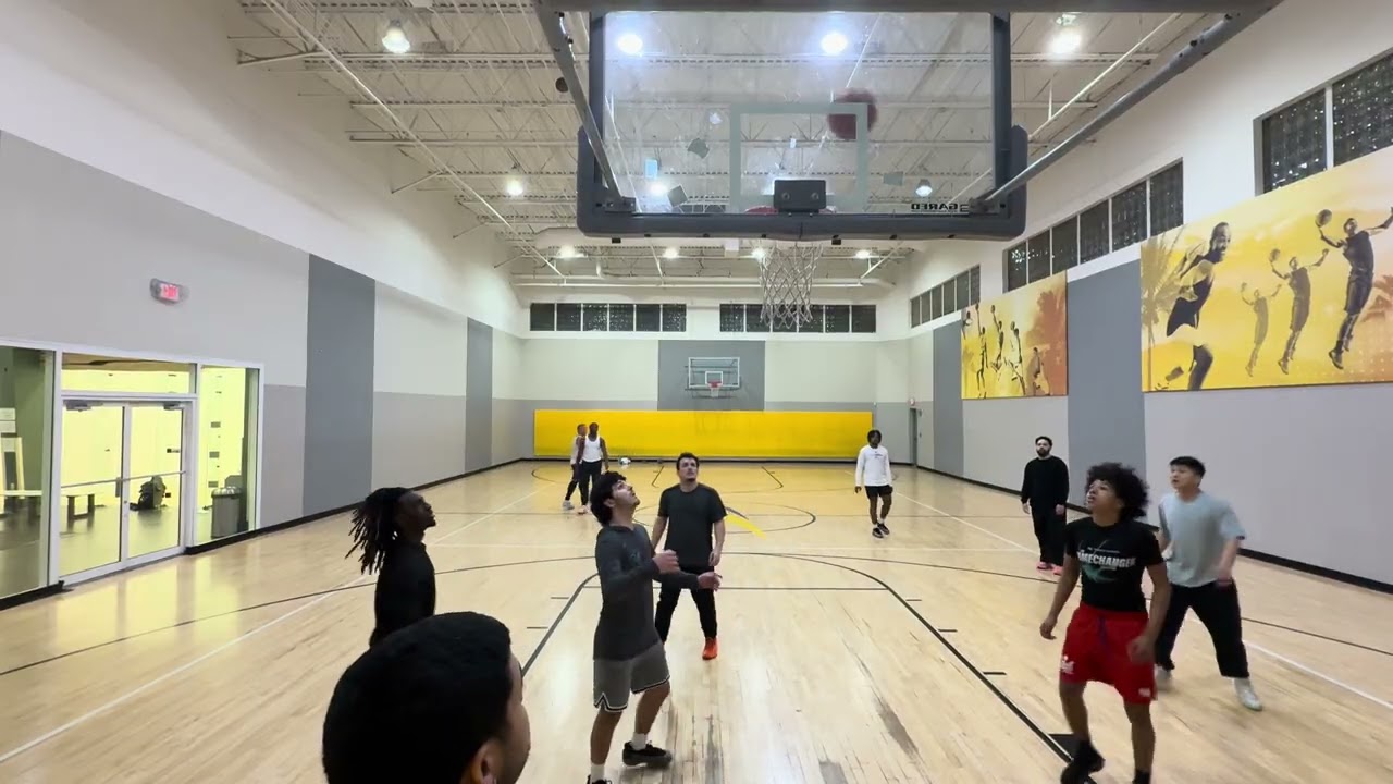 Full court 🏀 at LA Fitness. February 2, 2026. 