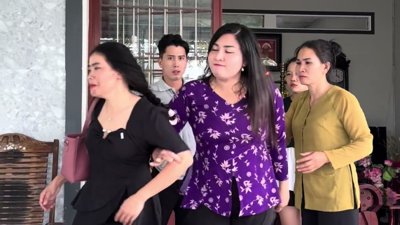 Tiểu tam đến nhà chính thất lên mặt bị tẩn 1 trận nhớ đời/ Chi Tidi