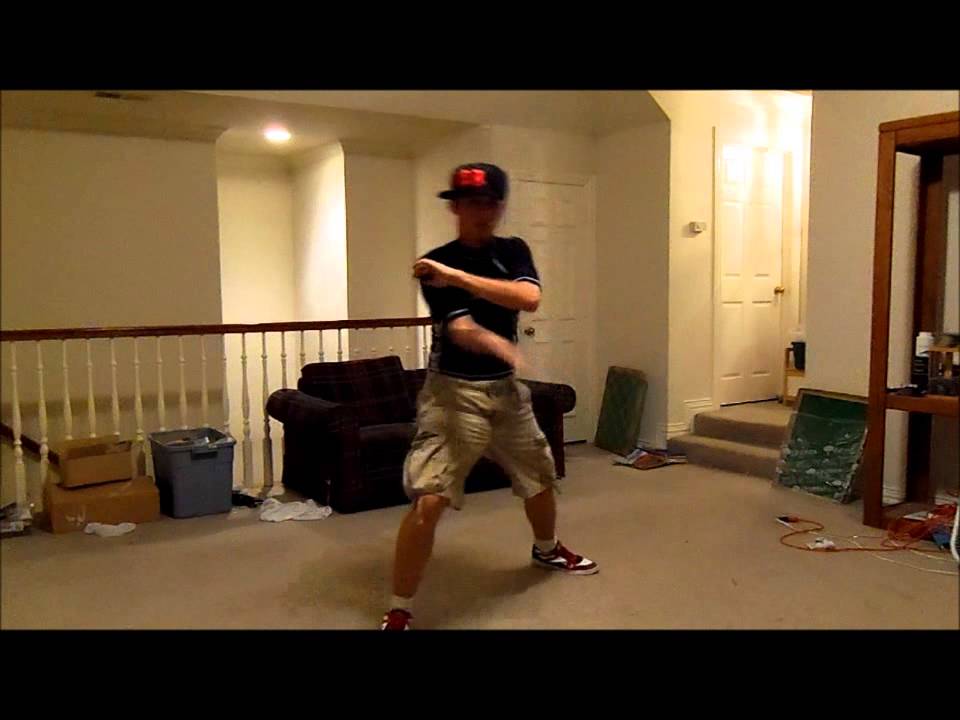 Cherry Soda Fox OUT OF SUIT Dance #2: Bangarang