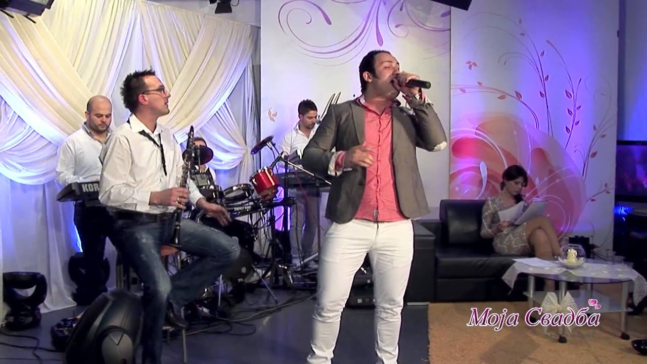 Ednas vaka slavam ednas vaka pravam (LIVE)2013