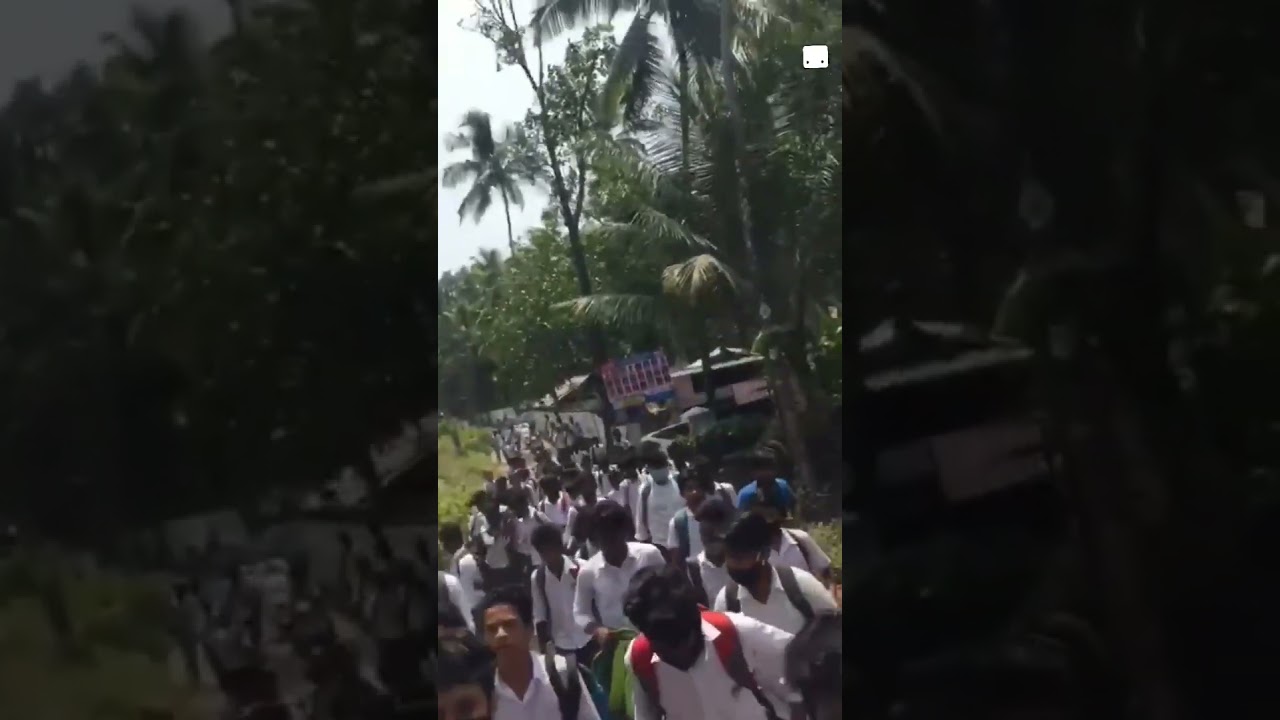 kerala boys  kerala school fight  kerala school boys malappuram school fight Full HD