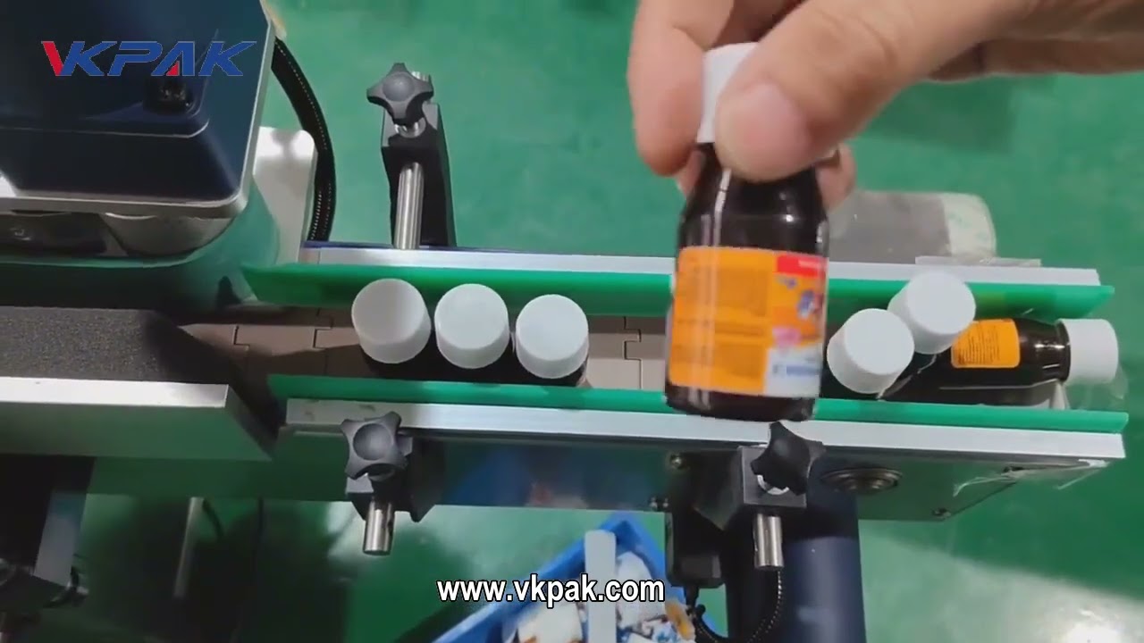 Small Bottle Labeling Machine, Pharma Label Applicator Machine