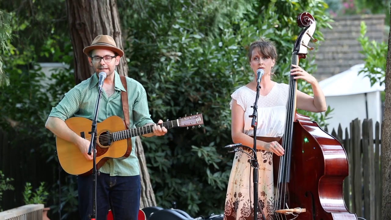 Misner and Smith perform Length of a Song at Robin's Nest House Concert 2019