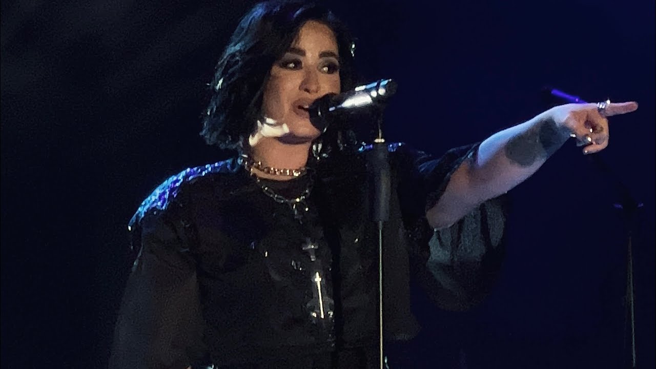 Demi Lovato — Remember December — The Stone Pony Summer Stage Asbury Park, NJ