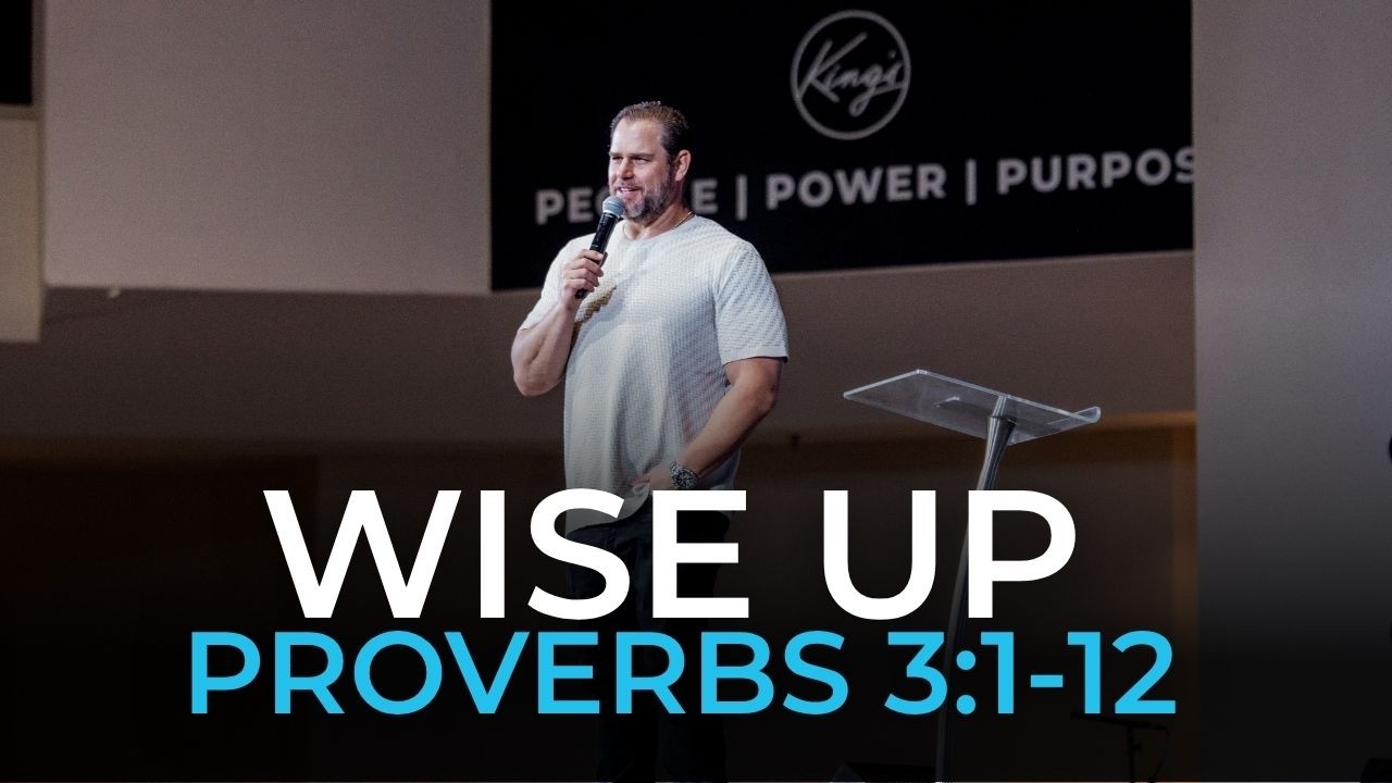 Welcome to our 7pm Worship Experience