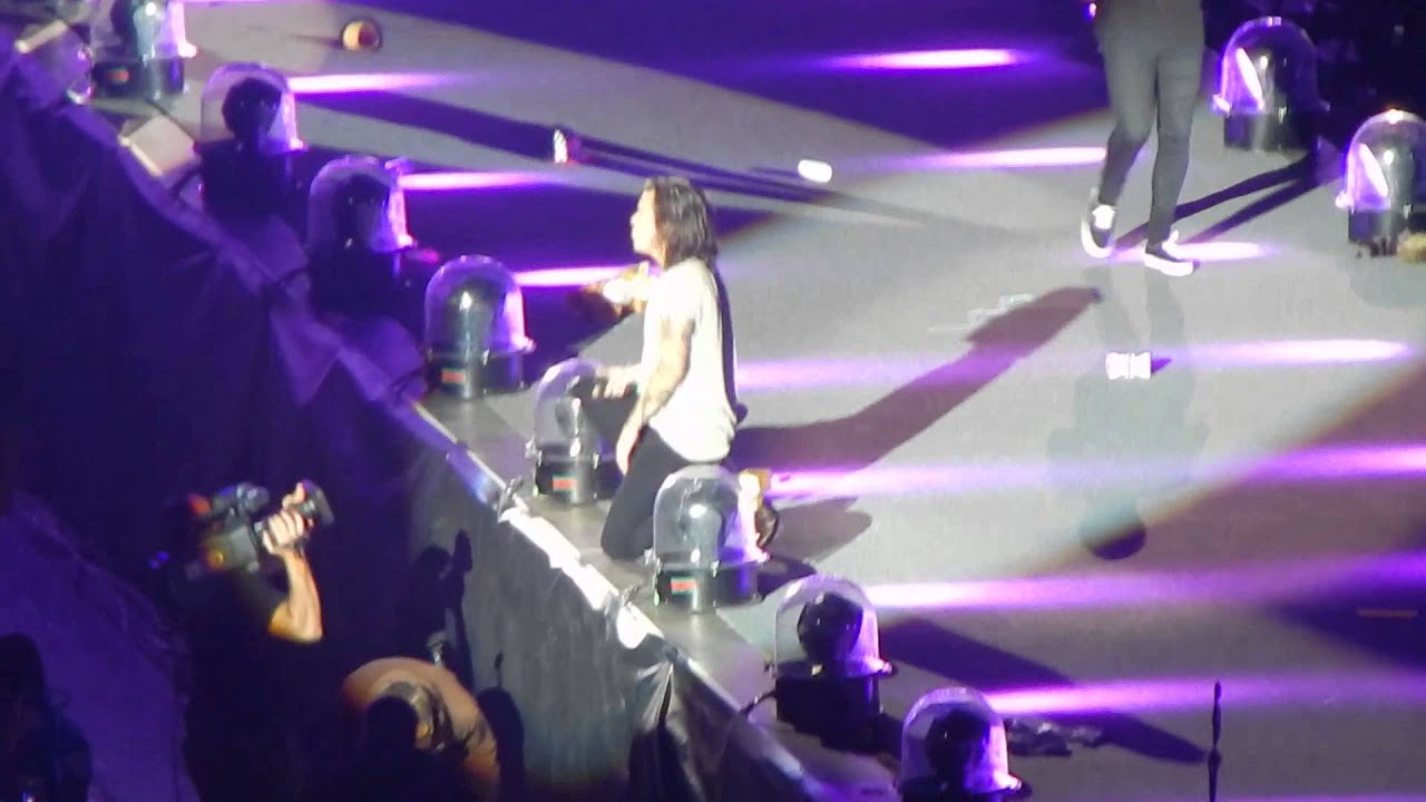 girl almighty. ONE DIRECTION. OTRA SANTA CLARA. 7-11-15