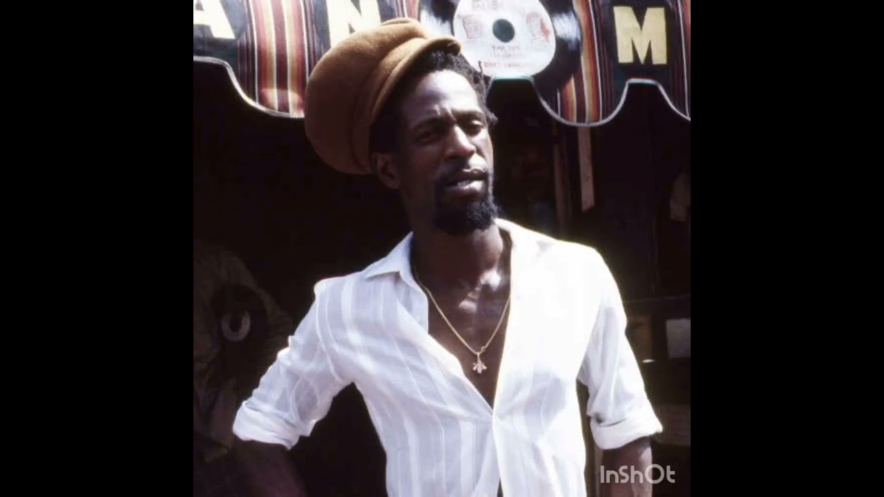 Gregory Isaacs - Best Dressed Lady (Craven Dog Riddim)