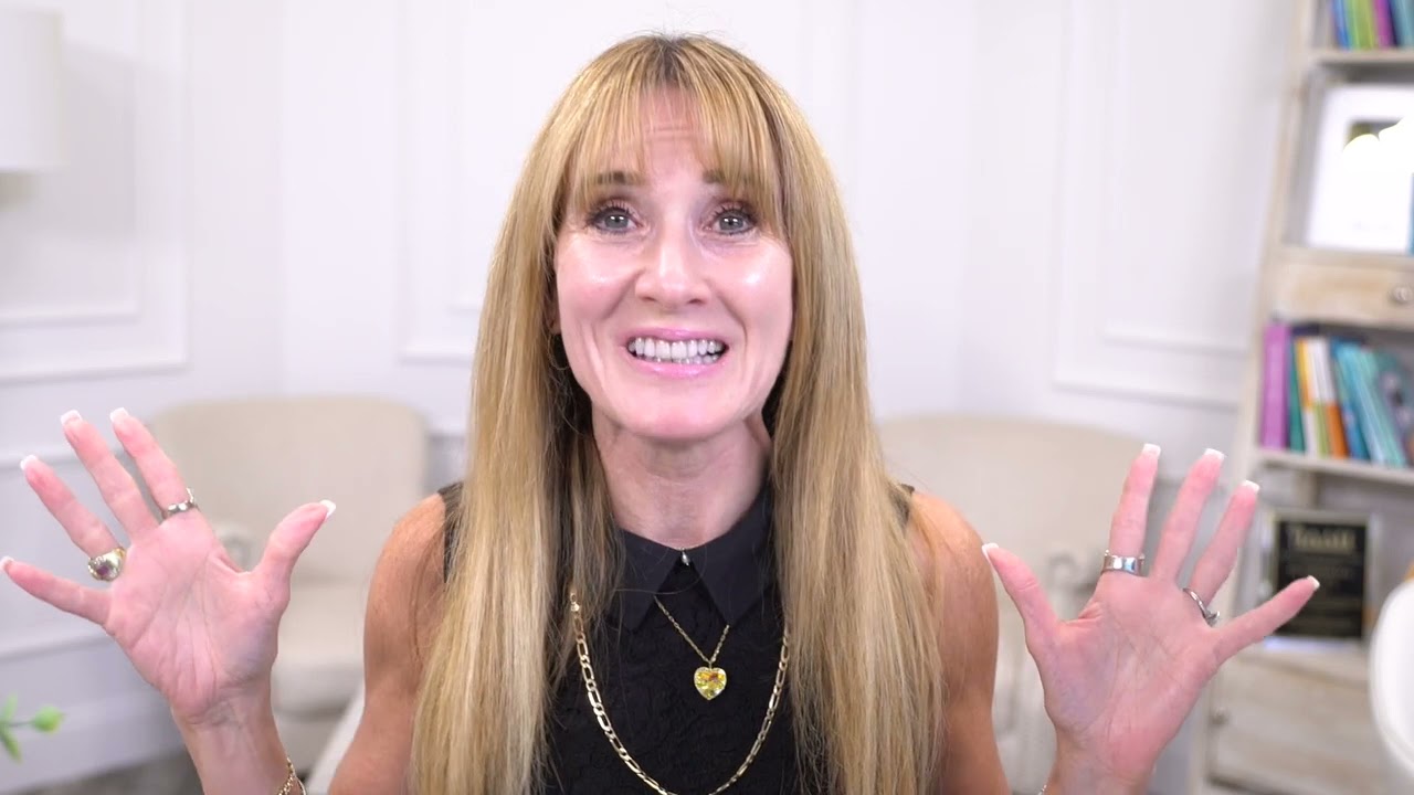 Podcast 338: 8 Ways to befriend your inner critic and use it to your advantage