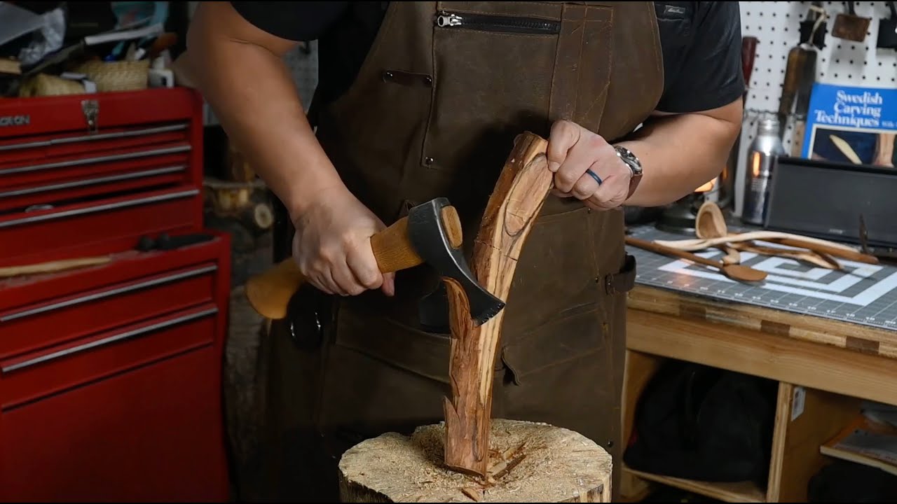 (Almost) Real-time Axing a Spoon Blank - Silent Carving