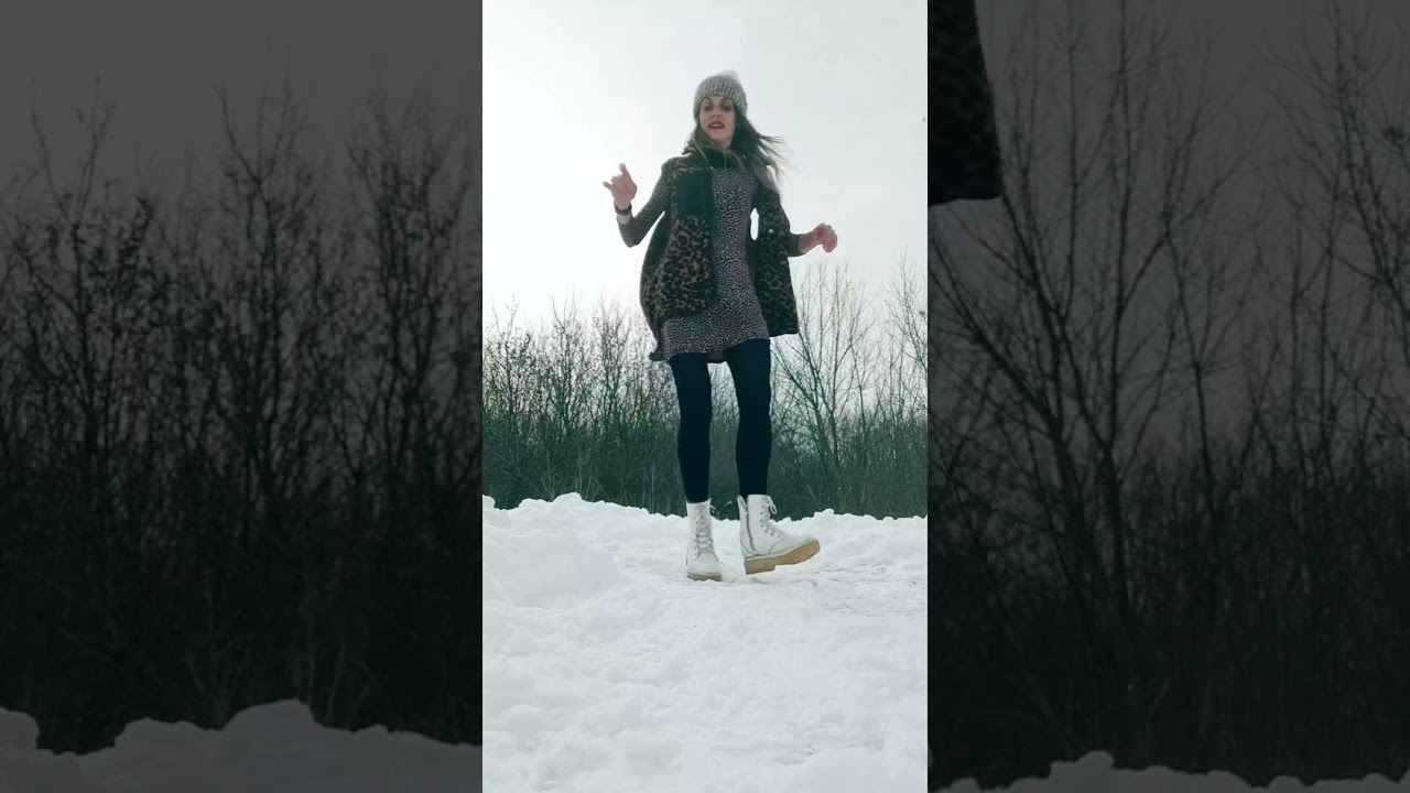 #bestshuffle #shuffledance #shuffle #tutorial#dance #ukraine#helpless#shorts #love #girl #fyp#clips