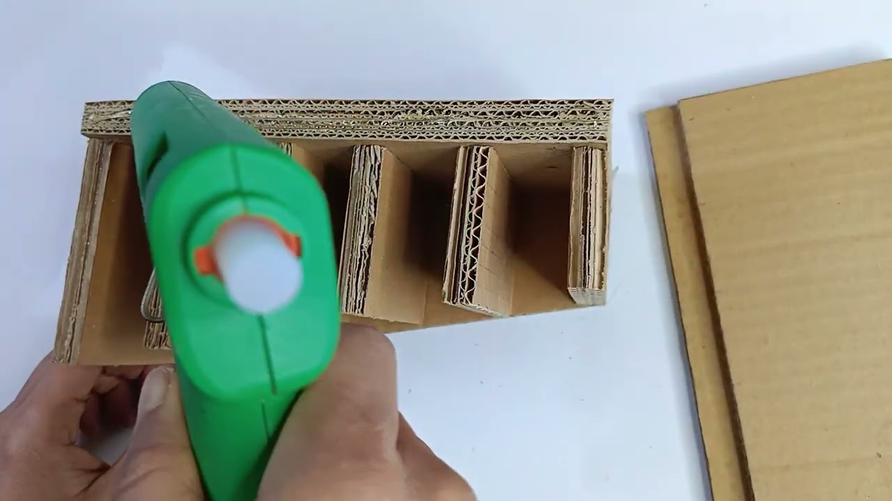 RECYCLAGE CARTON l  RANGE DE TÉLÉCOMMANDE ET TELEPHONE SIMPLE A FAIRE A LA MAISON  # DIY