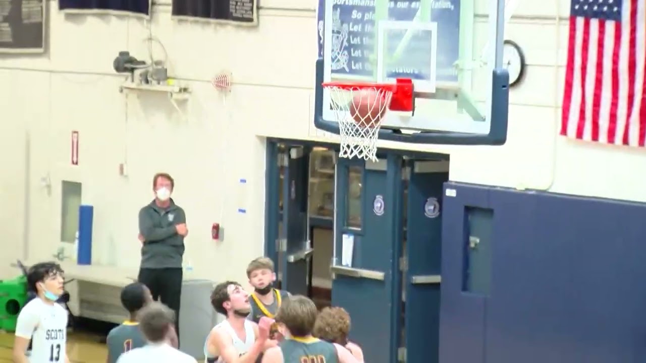 Menlo-Atherton at Carlmont Boys Basketball 1.31.22