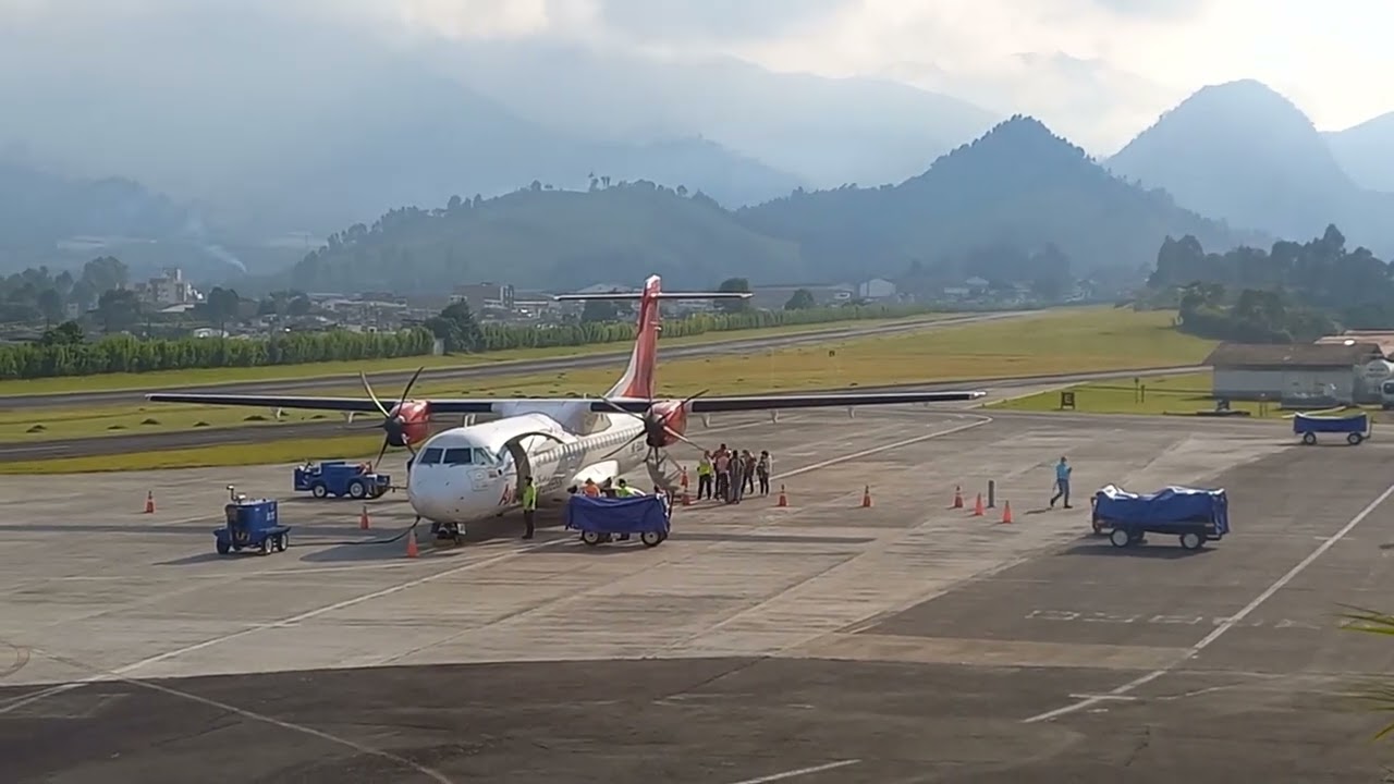 PLANE SPOTTING MANIZALES AVIANCA EXPRESS