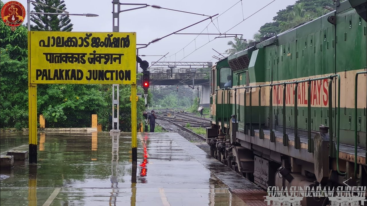 RAIN Vs TRAIN | ERNAKULAM INTERCITY ARRIVING PALAKKAD AMIDST HEAVY RAILFALL | പാലക്കാട്