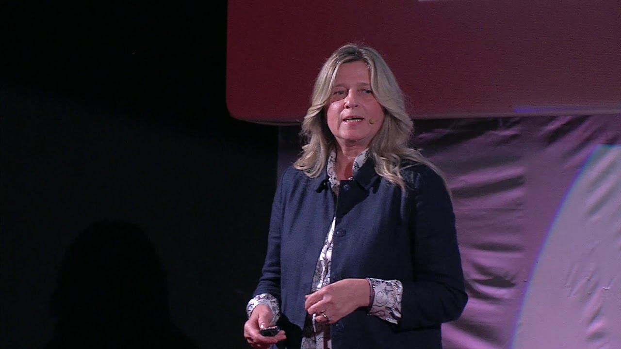 Abitare per esistere | Marina Arena | TEDxCapoPeloro