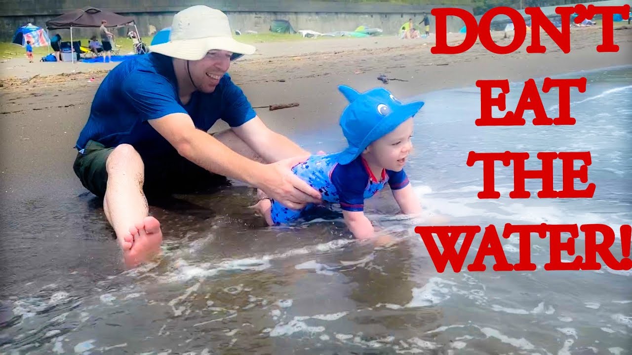 FAMILY BEACH DAY! - Isshiki Beach Japan