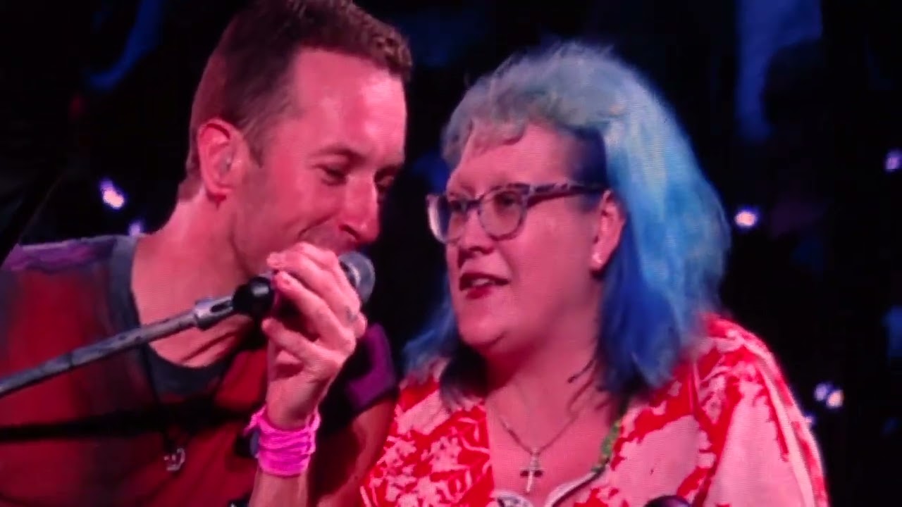 Coldplay -  Up&up  - live Manchester 2023