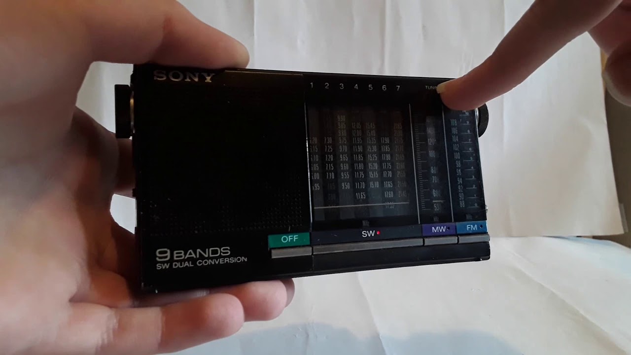 Vintage Sony ICF-4900 Mini Portable Radio from 1985!