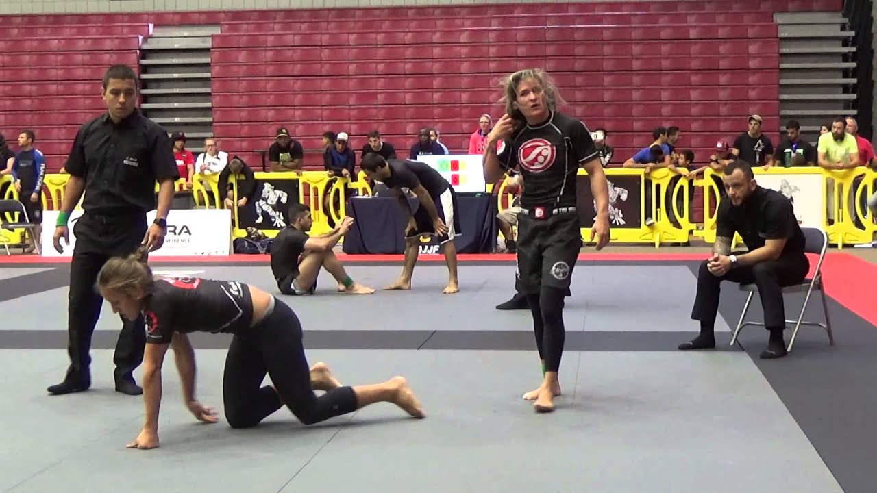 Karen Borges x Leanna Dittrich - Dallas Open No-Gi 2015 - Black/ Adult/ Female/ Middle