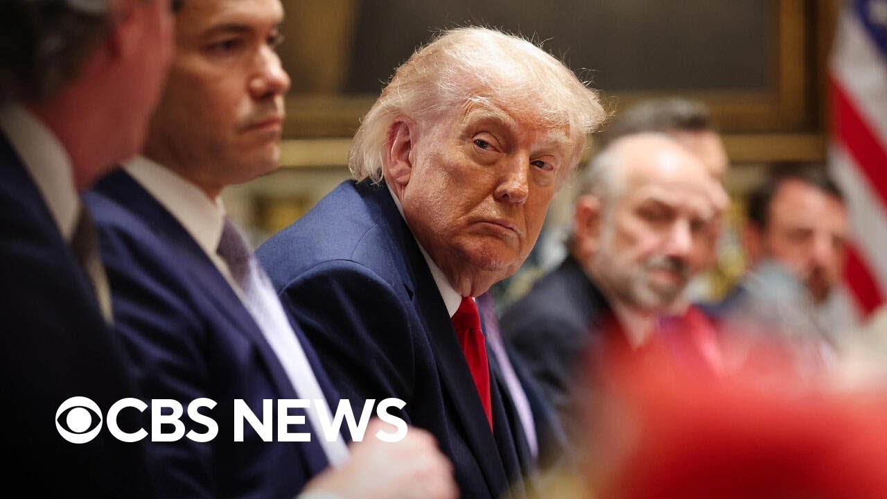 Trump slams artists for 