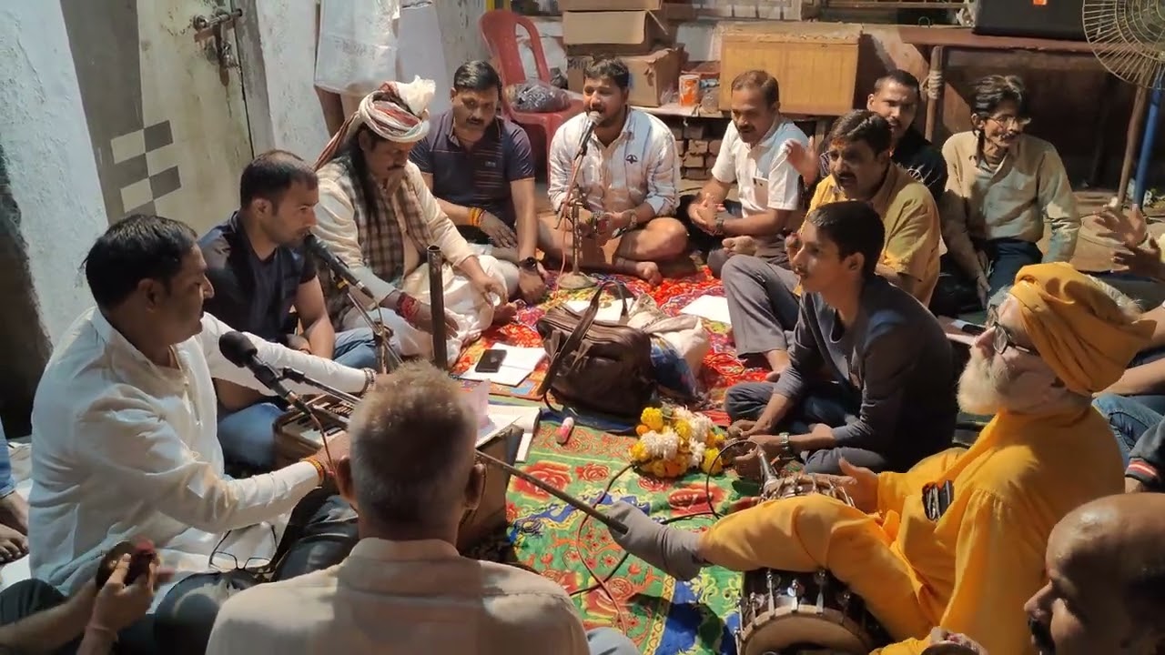 #सुंदरकांड पाठ करते हुए वीडियो पंचमुखी हनुमान मंदिर #नालासोपारा में #योगेश सिंह जी#ramayan#ayodhya