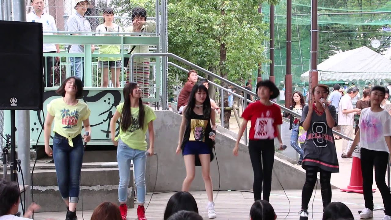 「SAY!!!!」を歌うLittle Glee Monster（リトグリ）＠渋谷ズンチャカ！