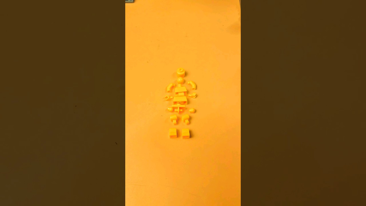 Do you like it ? Multi-jointed figures . #moc #buildingblocks #minifigures