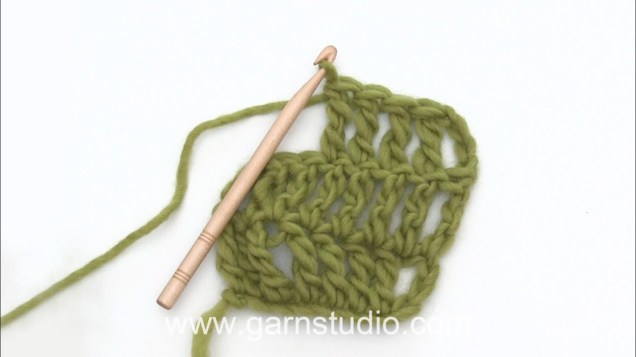 How to crochet a treble (tr) US / double treble (dtr) UK