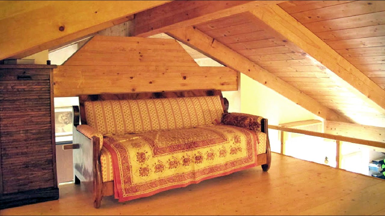 Двухъярусная кровать