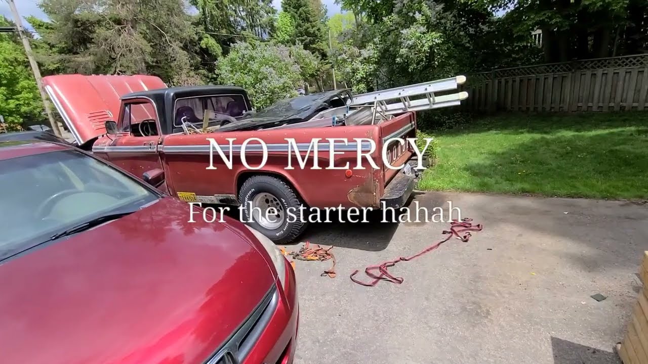Холодный запуск Dodge D100 в мае. Неудачно.
