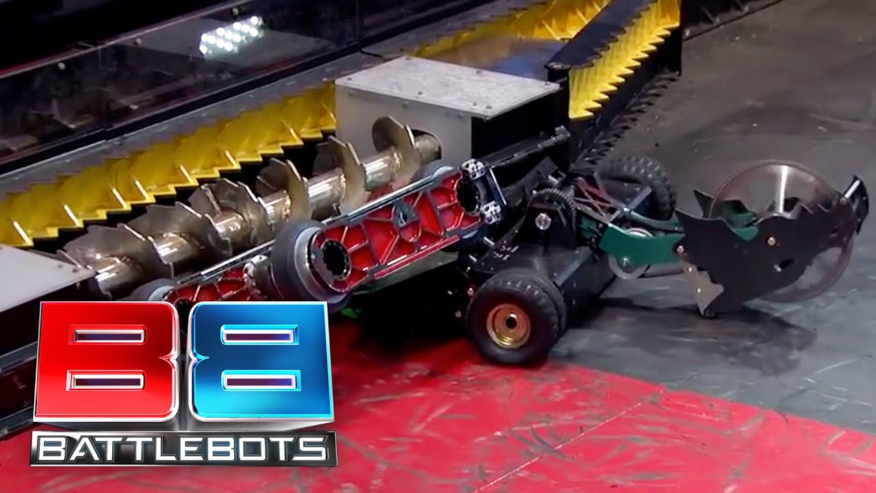 SawBlaze vs Razorback | Season 2 Qualifying Round | BattleBots