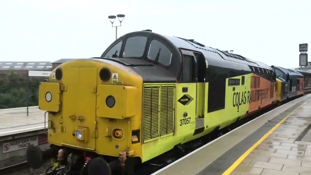 Class 37s on the Mainline Part:2 (July - Dec)