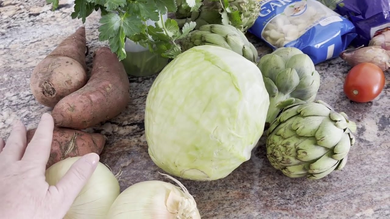 Snow | Menu Plan | Grocery Haul | Garlic Knots Recipe Share
