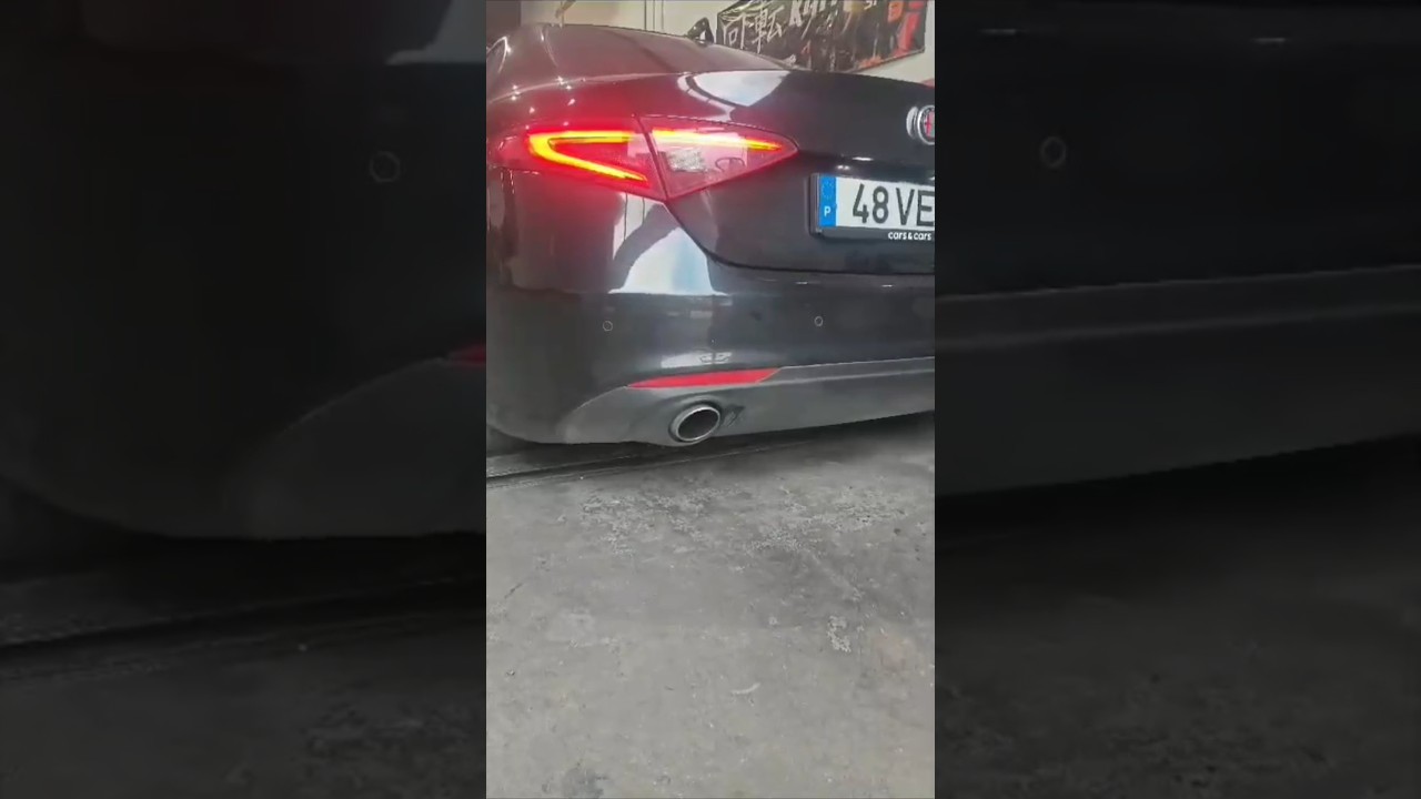 Alfa Romeo Giulia 2.2 Diesel Downpipe TRWperformance