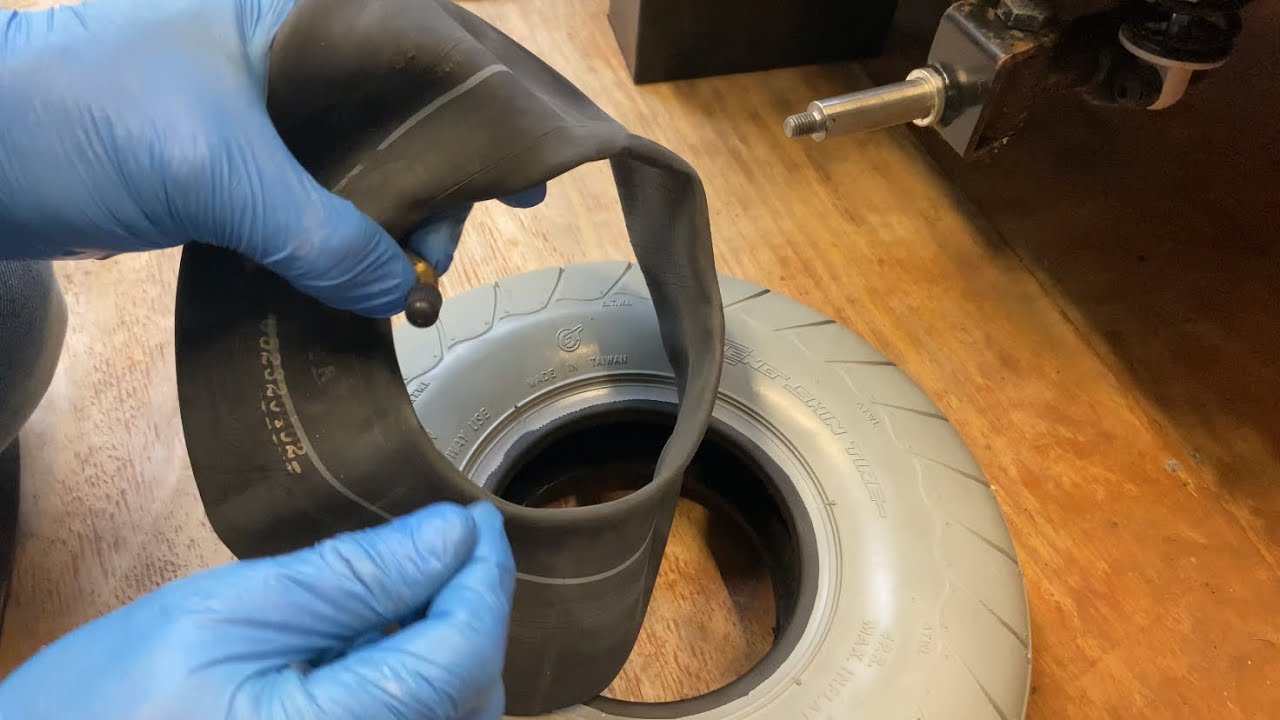 Roma Granada Electric Mobility Scooter Tire Replacement (inner tube changing)
