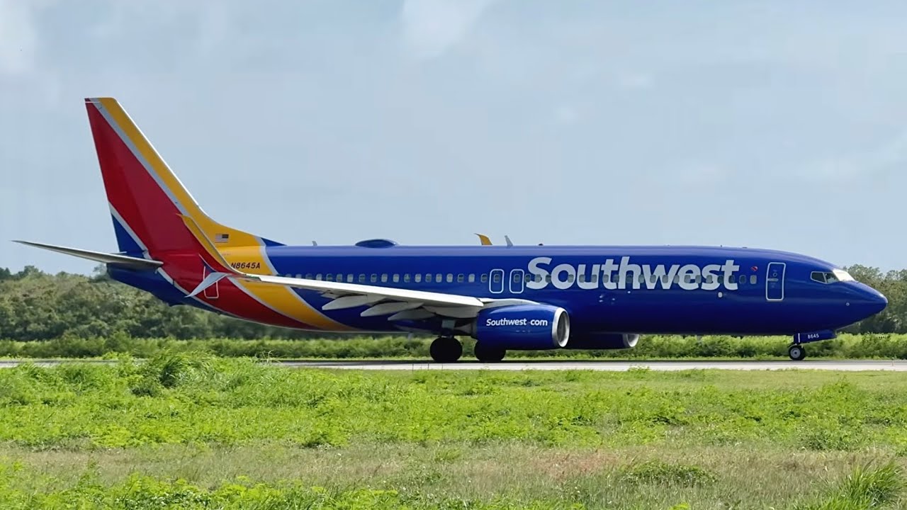 AVIONES EN EL AEROPUERTO INTERNACIONAL DE PUNTA CANA | #aviation #airport #airplane 