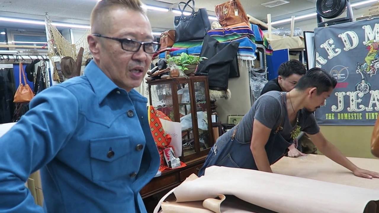 REDMOON後藤惠一郎 原皮検品作業 職人 北村、長谷川