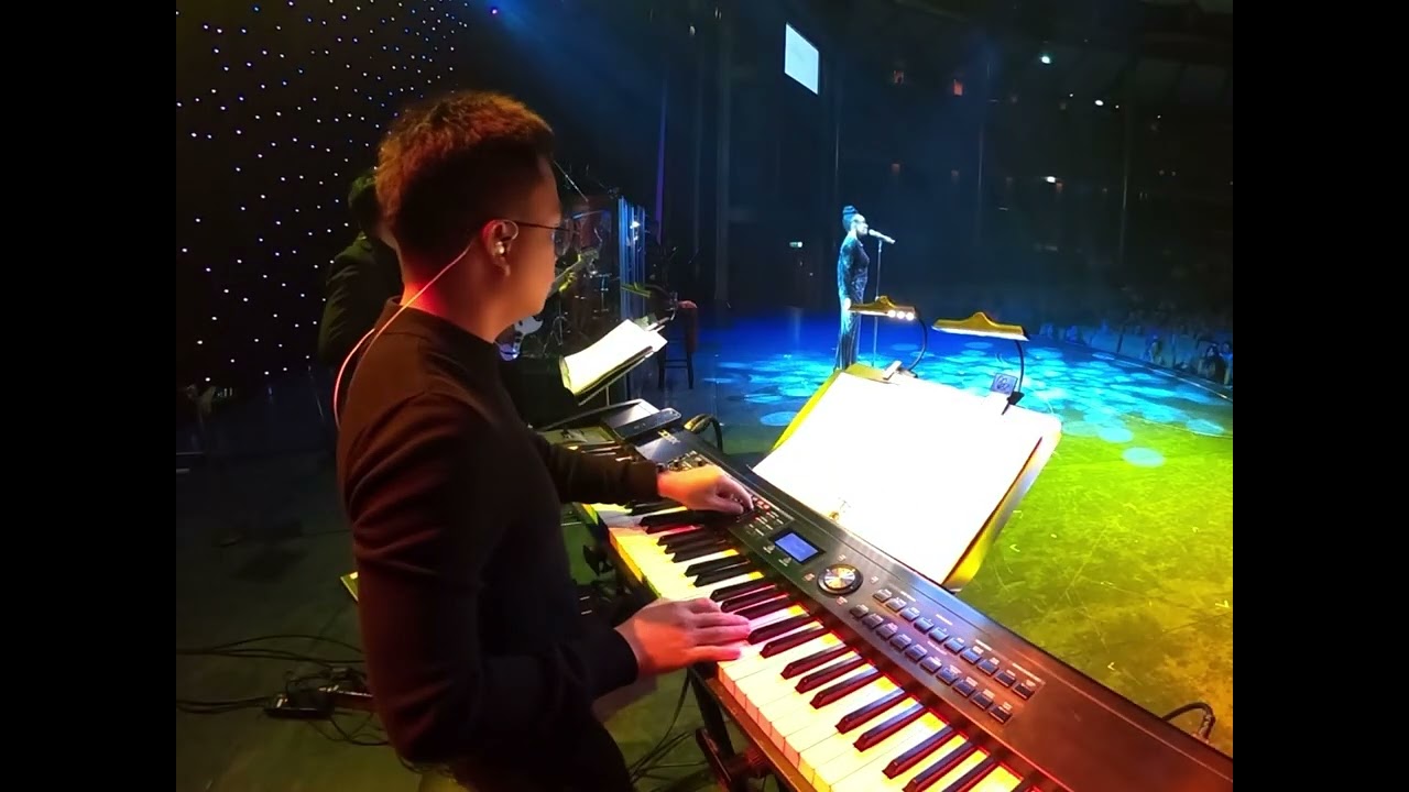 Somewhere Over The Rainbow Charity Lockhart (pianocam)