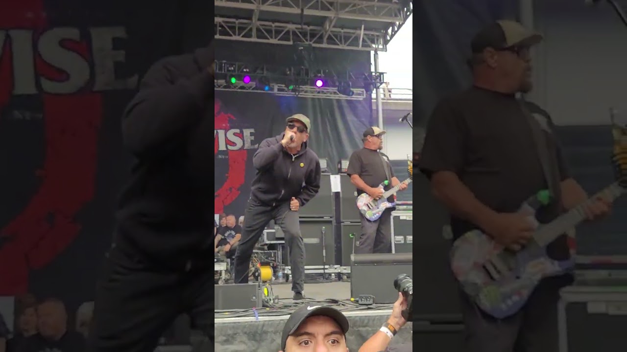 Pennywise - The World (LIVE) at The Punk In Drublic Festival NOFX Farewell Tour 2024